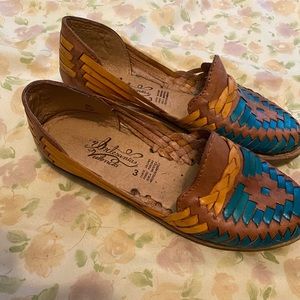 MEXICAN SANDALS